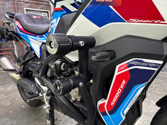 2021 BMW S 1000 XR, белый, 1899000 рублей - вид 8