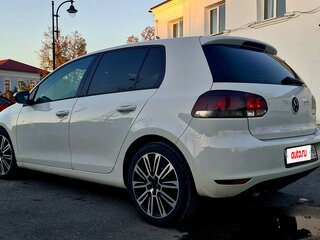2011 Volkswagen Golf VI, белый, 890000 рублей, вид 5