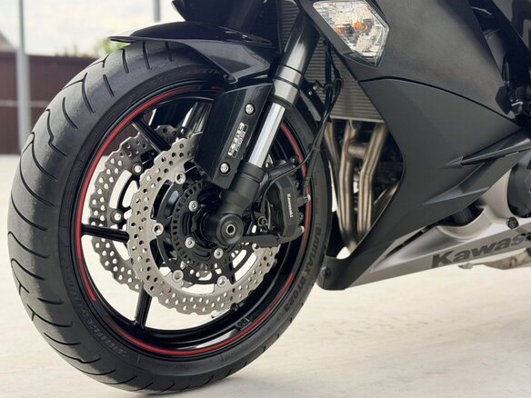 2018 Kawasaki Ninja 1000, чёрный, 1170000 рублей - вид 10
