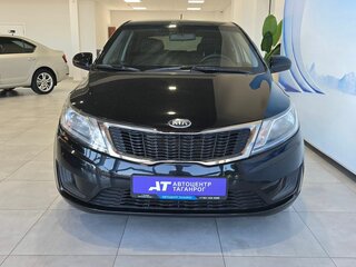 2013 Kia Rio III, чёрный, 999000 рублей, вид 2