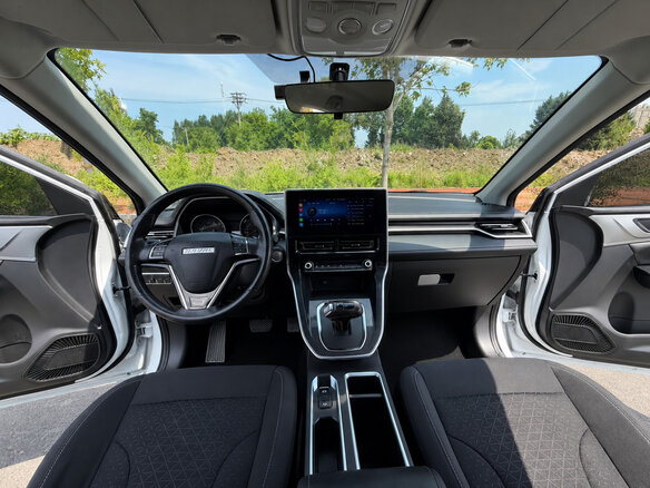 2021 Haval M6 Plus II, белый - вид 11
