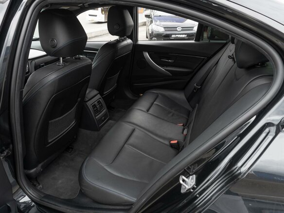 2018 BMW 3 серии 320d VI (F3x) Рестайлинг, чёрный, 2539000 рублей - вид 12