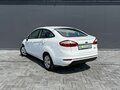 2015 Ford Fiesta Mk6 Рестайлинг, белый, 845000 рублей - вид 5
