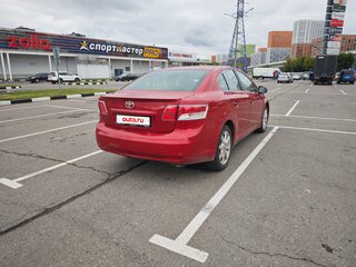 2011 Toyota Avensis III, красный, 1250000 рублей, вид 4