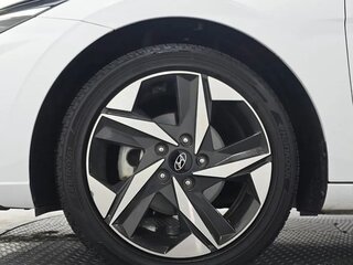 2022 Hyundai Avante VII, белый, 2120000 рублей, вид 5