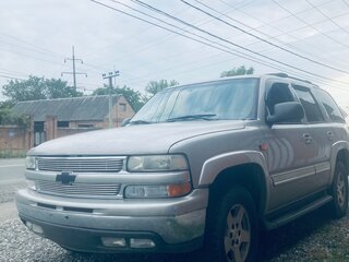 2004 Chevrolet Tahoe II, серый, 1275000 рублей, вид 2
