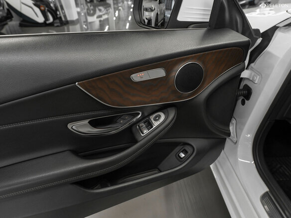 2017 Mercedes-Benz C-Класс 180 IV (W205), белый, 2600000 рублей - вид 15