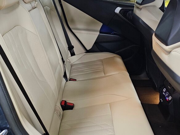 2025 BMW X3 20d xDrive IV (G45/G48), синий, 8900000 рублей - вид 14