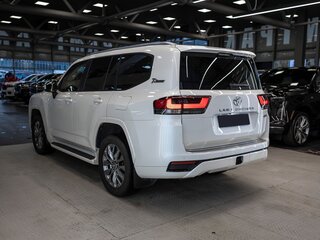 2021 Toyota Land Cruiser 300 Series, белый, 7499999 рублей, вид 5