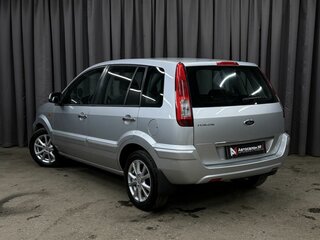 2012 Ford Fusion I Рестайлинг, серебристый, 649999 рублей, вид 4