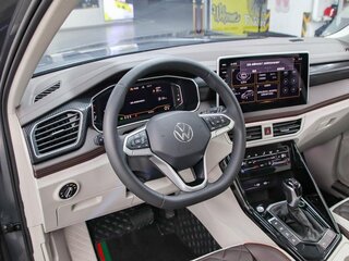 2023 Volkswagen Tayron I Рестайлинг, серебристый, 2400017 рублей, вид 5