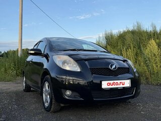 2009 Toyota Vitz II (XP90), чёрный, 530000 рублей, вид 5
