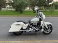 2011 Harley-Davidson Electra Glide, белый, 975000 рублей - вид 3