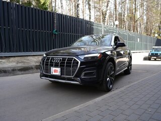 2020 Audi Q5 45 TFSI II (FY) Рестайлинг, чёрный, 3390000 рублей, вид 1