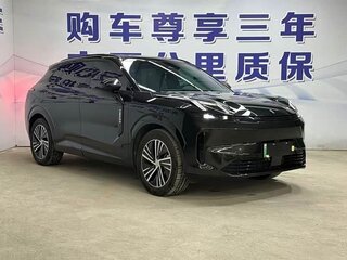 2024 Lynk & Co 08 21.2 kWh I, чёрный, 3564033 рублей, вид 1
