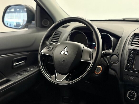 2018 Mitsubishi ASX I Рестайлинг 2, белый, 1350000 рублей - вид 28