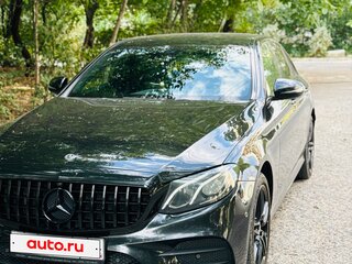 2019 Mercedes-Benz E-Класс 220 d V (W213, S213, C238), чёрный, 2920000 рублей, вид 4