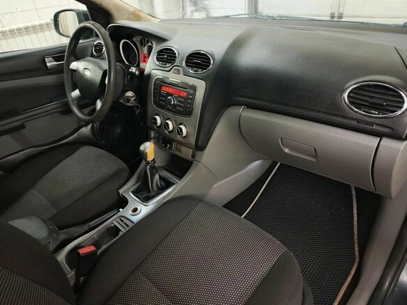 2010 Ford Focus II Рестайлинг, серый - вид 10