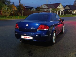 2011 Fiat Linea, синий, 500000 рублей, вид 3