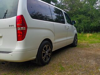 2019 Hyundai H-1 II Рестайлинг 2, белый, 3200000 рублей, вид 4
