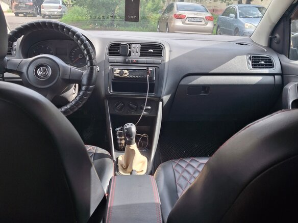 2011 Volkswagen Polo V, серый, 350000 рублей - вид 6