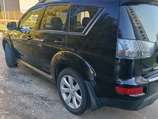 2011 Mitsubishi Outlander II Рестайлинг, чёрный, 1150000 рублей, вид 3