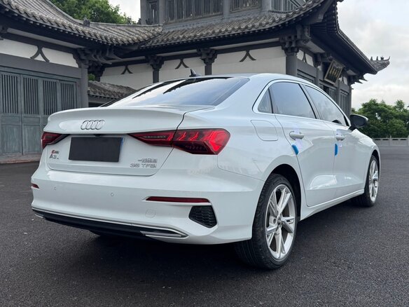 2023 Audi A3 35 TFSI Long IV (8Y), белый, 2192000 рублей - вид 5