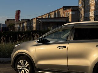 2016 Kia Sportage IV, серебристый, 1680000 рублей, вид 3