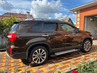 2015 Kia Sorento II Рестайлинг, коричневый, 2450000 рублей, вид 3