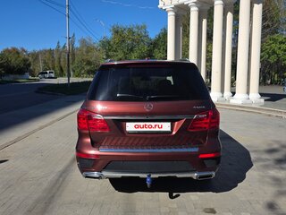 2014 Mercedes-Benz GL-Класс 500 II (X166), красный, 3000000 рублей, вид 5