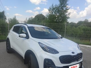 2021 Kia Sportage IV Рестайлинг, белый, 2890000 рублей, вид 5