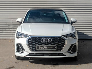 2021 Audi Q3 35 TFSI II (F3), белый, 3360000 рублей, вид 2