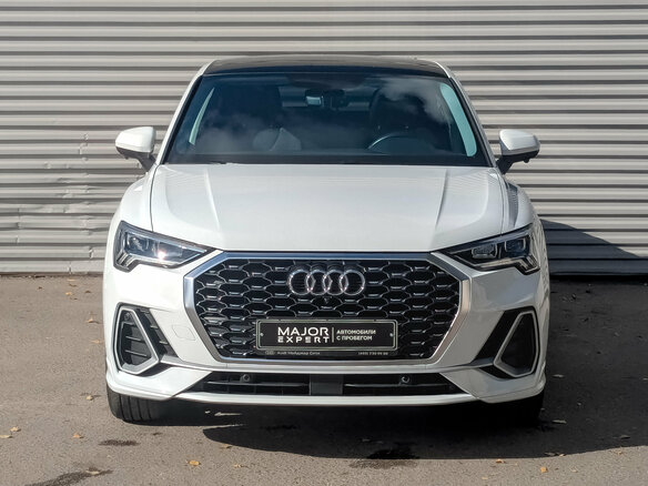 2021 Audi Q3 35 TFSI II (F3), белый - вид 2