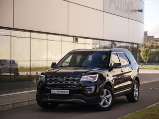 2017 Ford Explorer V Рестайлинг, чёрный, 3199000 рублей, вид 1