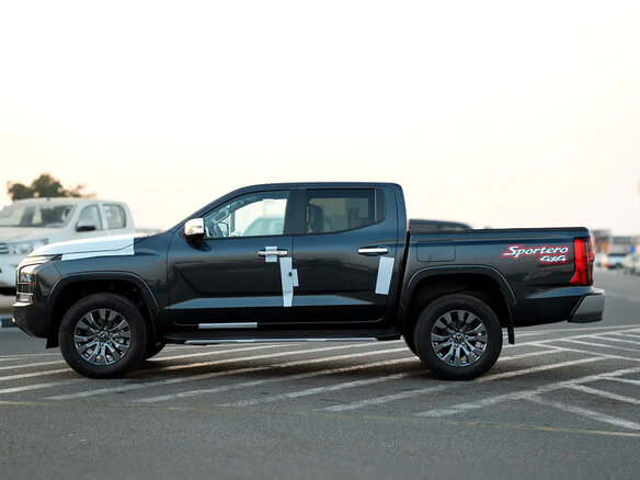2026 Mitsubishi L200 VI, чёрный, 4100000 рублей - вид 3