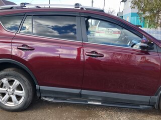 2015 Toyota RAV4 IV (XA40), красный, 2200000 рублей, вид 4