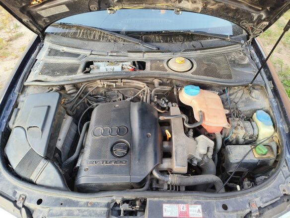 1999 Audi A4 I (B5) Рестайлинг, синий, 270000 рублей - вид 8