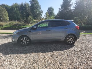 2015 Kia Rio III Рестайлинг, голубой, 1300000 рублей, вид 4