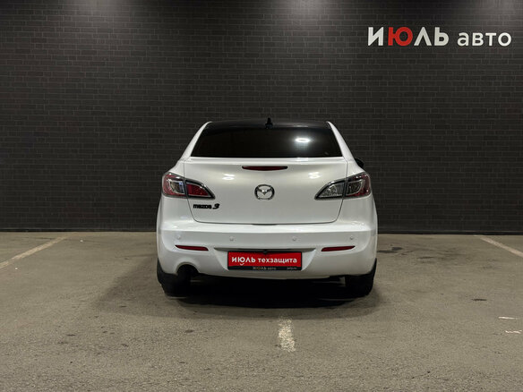 2011 Mazda 3 II (BL) Рестайлинг, белый, 790000 рублей - вид 5