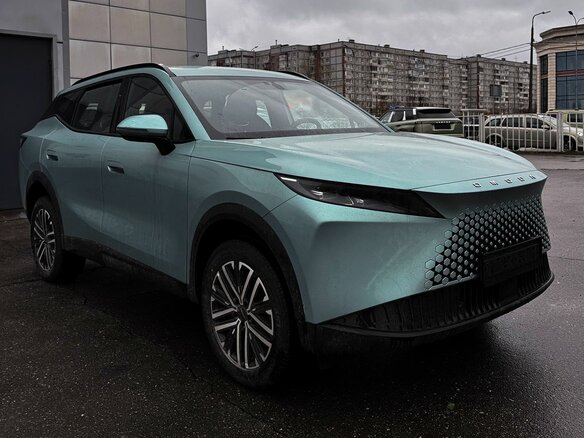 2026 Omoda C7, зелёный, 3499000 рублей