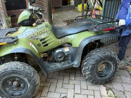 1999 Polaris Sportsman 500, зелёный, 400000 рублей, вид 1