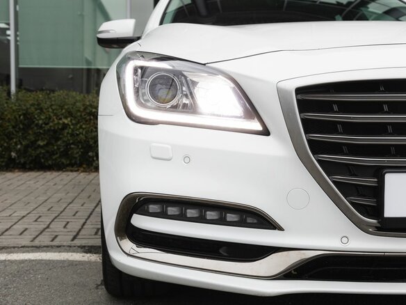 2019 Genesis G80 I, белый, 2500000 рублей - вид 8