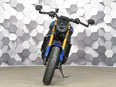 2022 Yamaha XSR900, синий, 1099000 рублей, вид 5