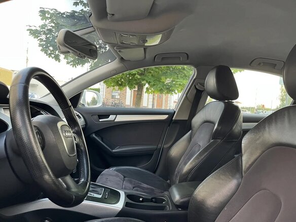2011 Audi A4 IV (B8), белый - вид 5