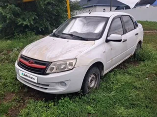 2012 Lada (ВАЗ) Granta I, белый, 230000 рублей, вид 1