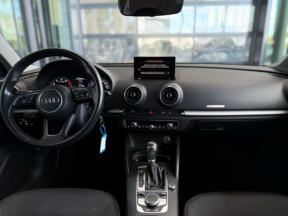 2019 Audi A3 III (8V) Рестайлинг, белый, 1649000 рублей - вид 21