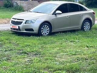 2011 Chevrolet Cruze I, бежевый, 710000 рублей, вид 2