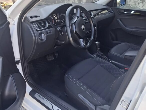 2019 Skoda Rapid I Рестайлинг, белый, 1560000 рублей - вид 7
