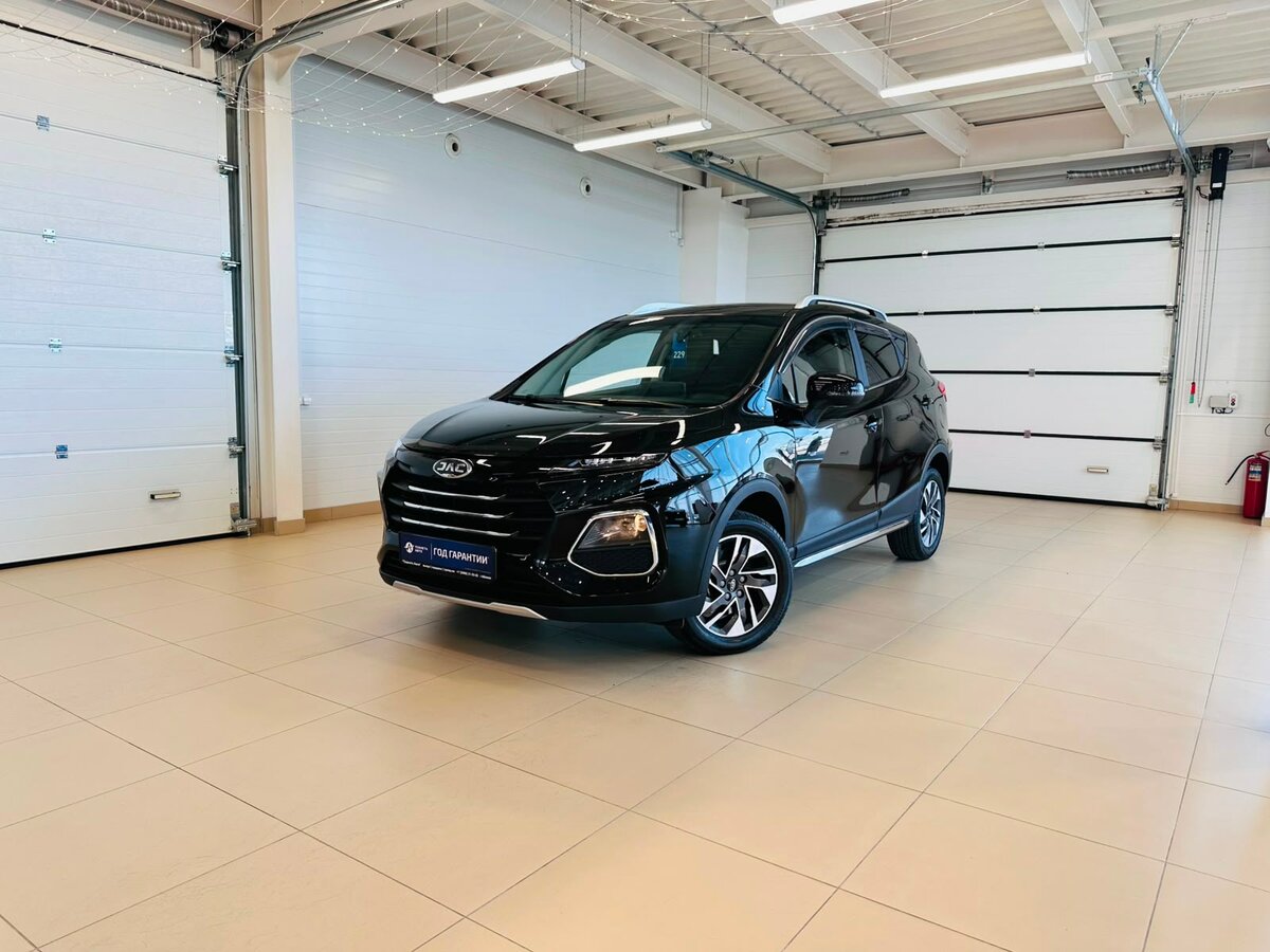 Открыть фотографии: JAC JS3