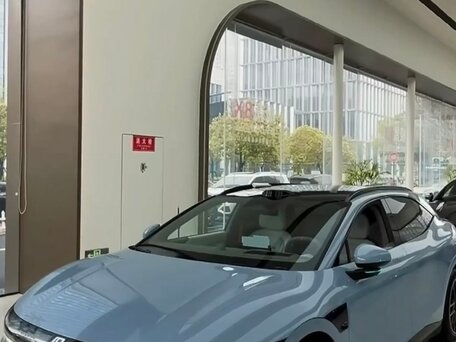 2026 Zeekr 007 103 kWh, голубой, 7750000 рублей, вид 4